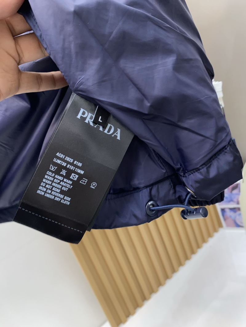 Pra*a outwear